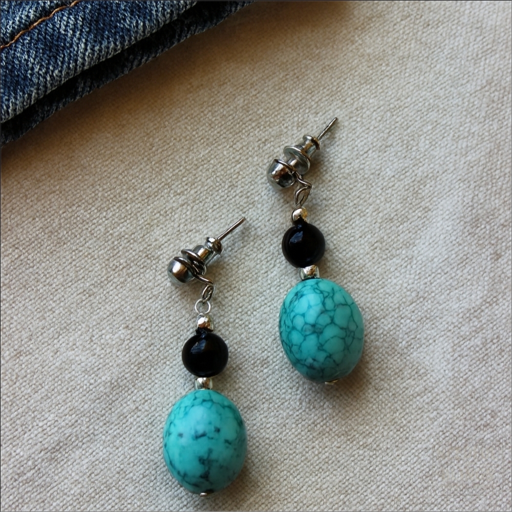 Turquoise Boho Dangle Earrings Lightweight Oval Bead